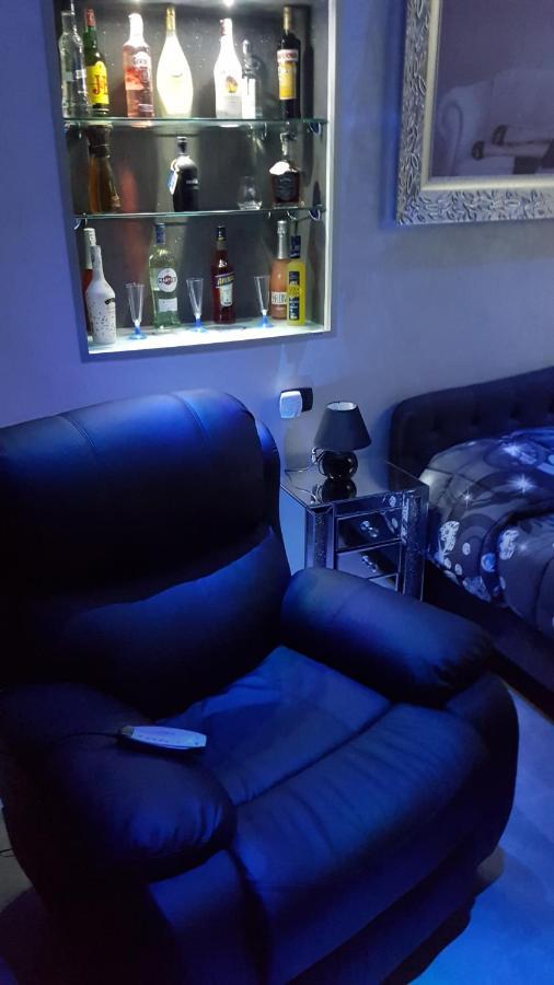 Hotel Taromy ナポリ エクステリア 写真