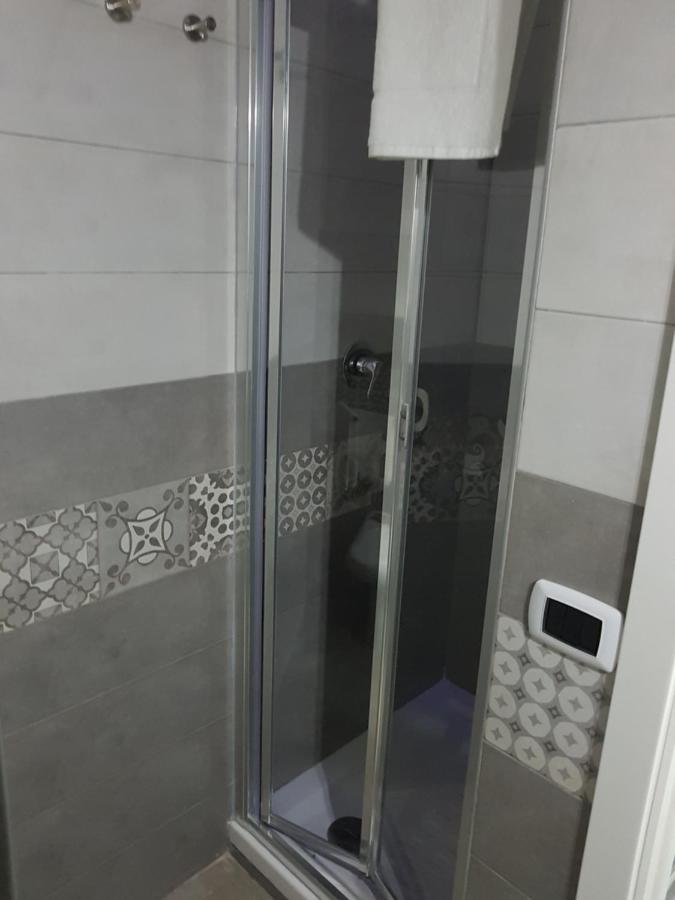 Hotel Taromy ナポリ エクステリア 写真
